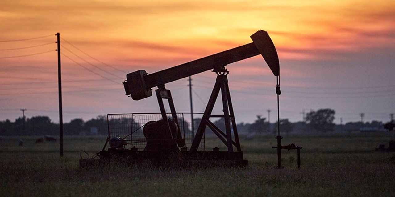 Brent petrolün varil fiyatı 74,37 dolardan süreç görüyor