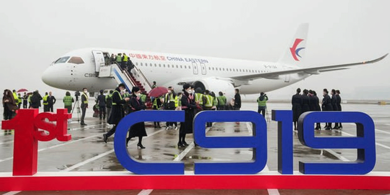 Çin’in yerli üretim yolcu uçağı “C919” birinci ticari seferini gerçekleştirdi