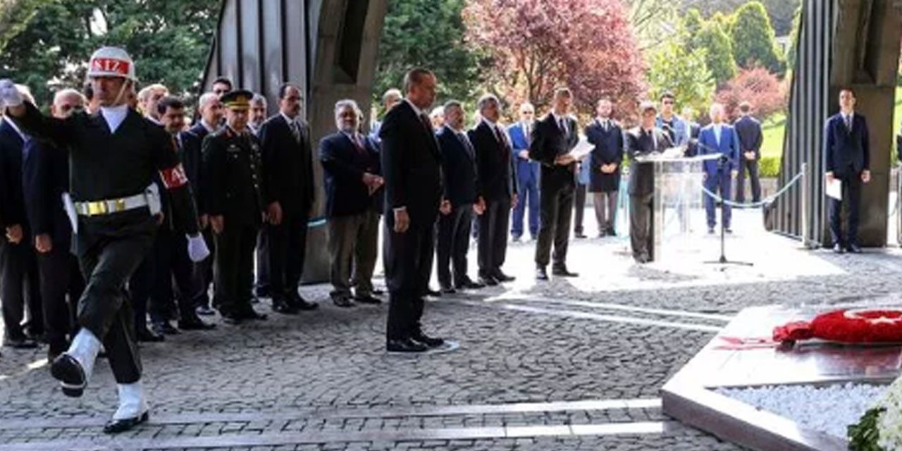 Erdoğan’dan Menderes’in kabrine ziyaret