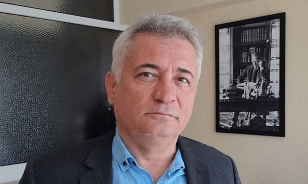 Eski Emniyet Müdürü Adil Serdar Saçan hayatını kaybetti