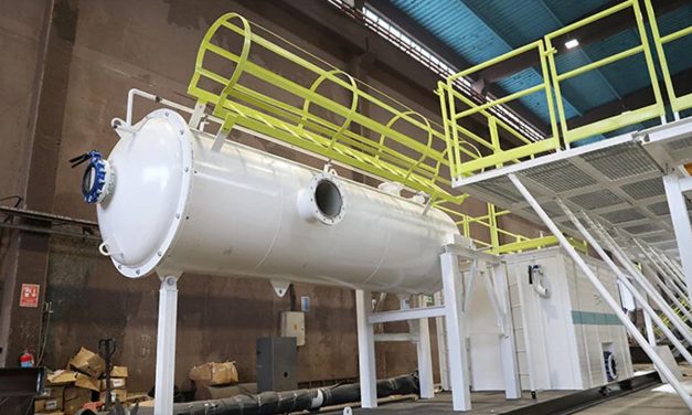 Gabar Dağı’ndaki petrol alanında açılan artezyen kuyusundan petrol çıktı