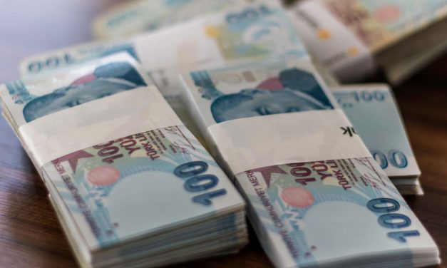 Gereksinim kredisi faizleri 5 yılın doruğunda