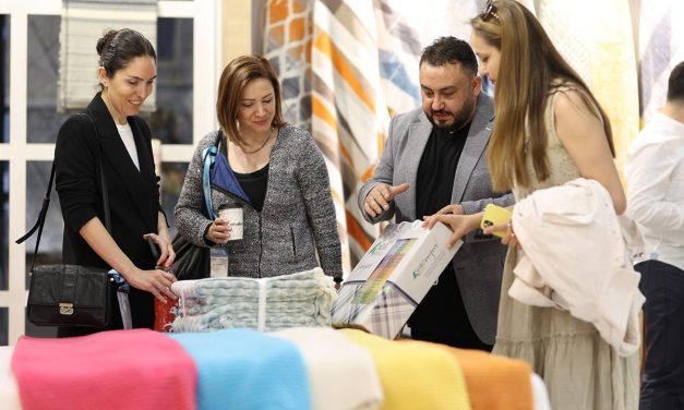 HOMETEX mesken dokuması kesimine can suyu oldu