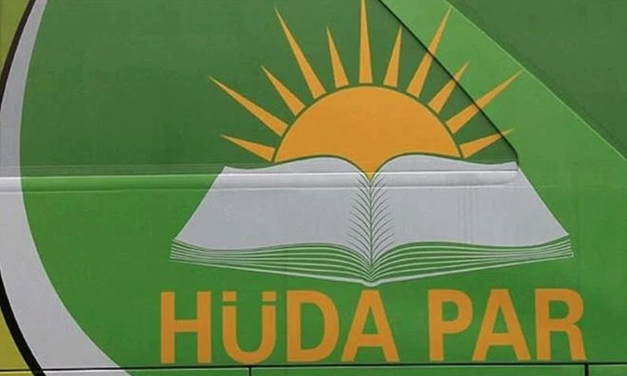 HÜDA-PAR’lı milletvekili yemin metnini yanlış bulduğunu söyledi