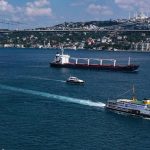 İstanbul Boğazı’nda gemi trafiği çift istikametli durduruldu