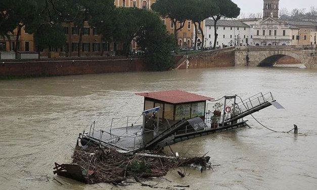 İtalya’daki selde hayatını yitirenlerin sayısı 14’e yükseldi
