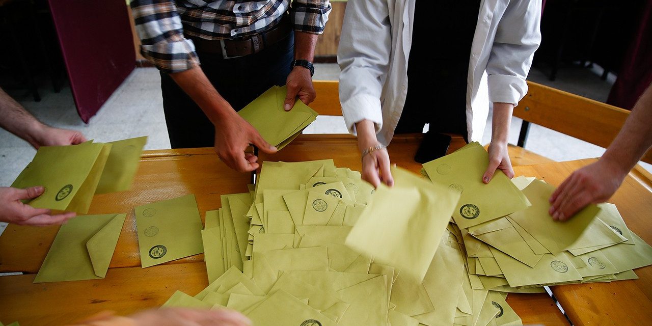 Oy kullanma süreci sona erdi