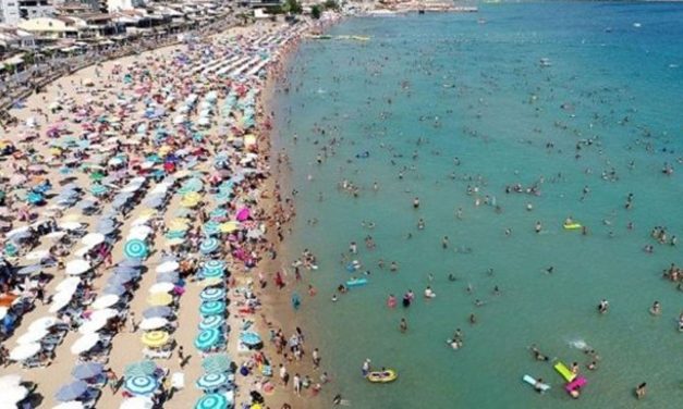 Yabancı ziyaretçi sayısı nisanda yüzde 29 arttı
