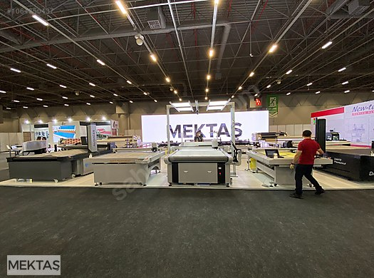 Kumaş Kesim Makinesi ve Kumaş Serim Makinası ile Üretimde Mükemmellik